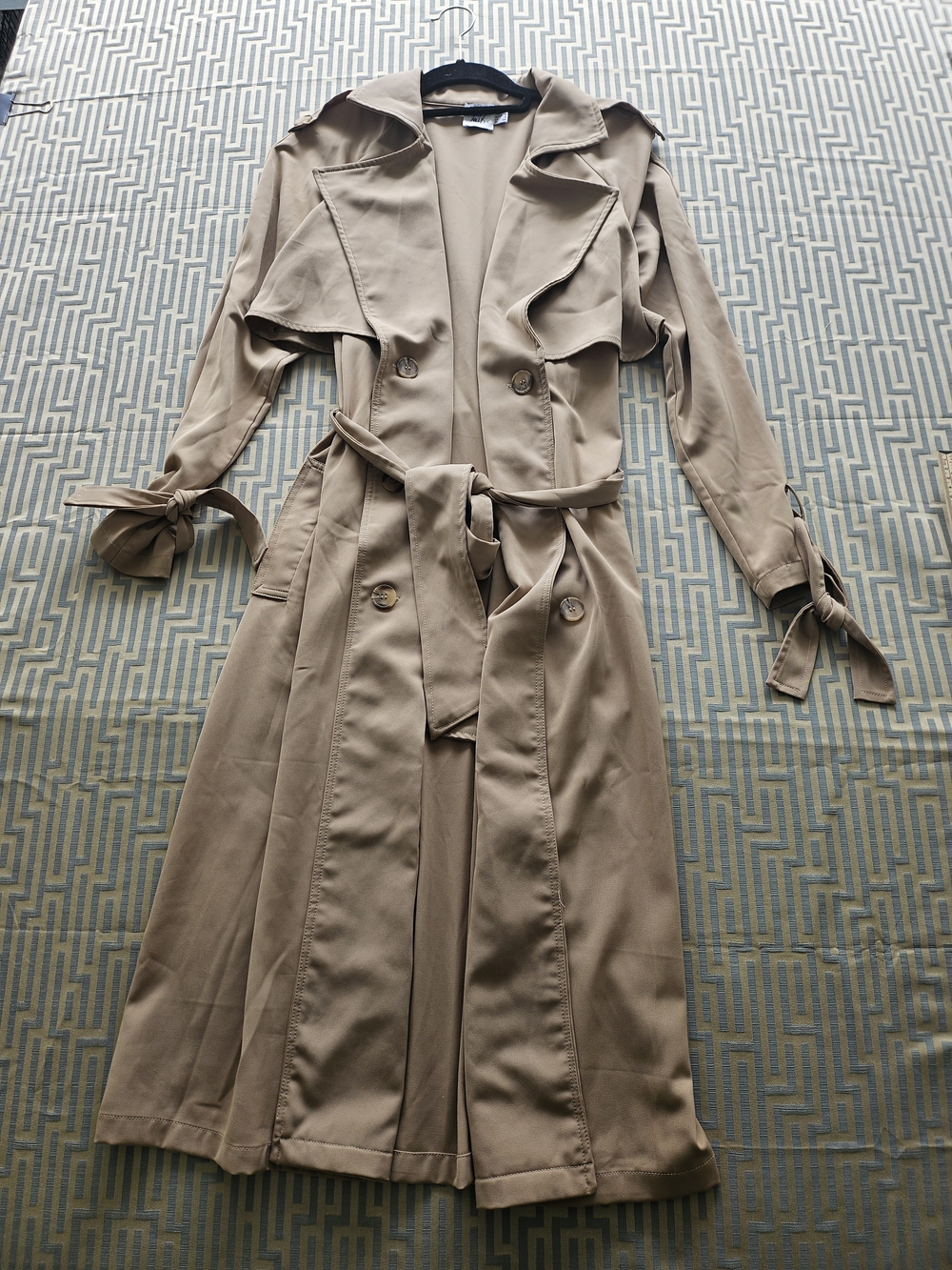 Princess Polly Beige Trench Coat - Picture 2 of 5